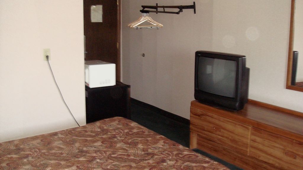 Hotel 6-rossford, Oh 2*